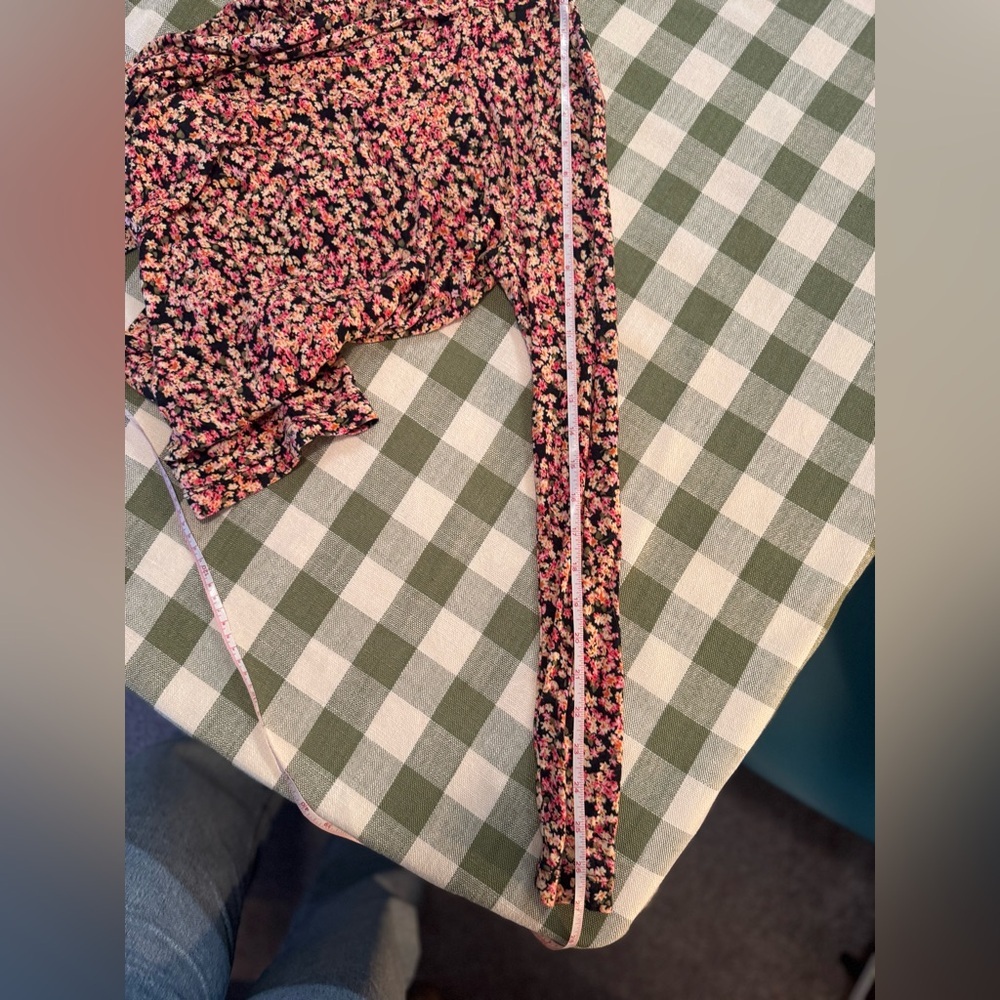 H&M Floral Long Sleeve Turtleneck - Picture 11 of 12
